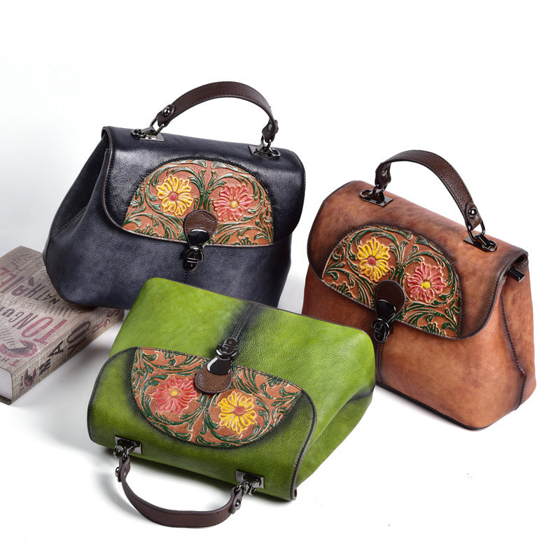 Pushing up daisies Embossed Retro Hand Rub Handbag