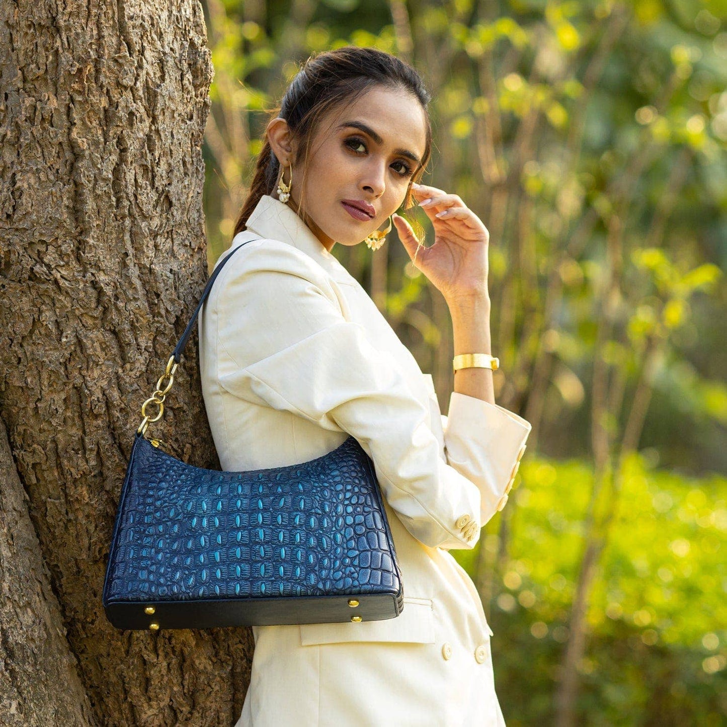 Anuschka Hobo With Chain Strap - 707 -navy
