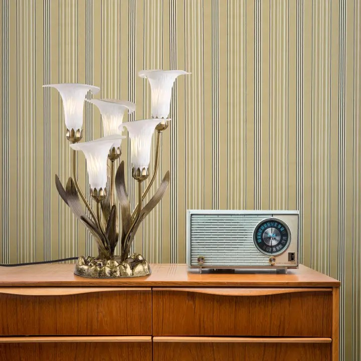 20"H White Hand Blown Glass 5 Calla Lily Uplight Table Lamp