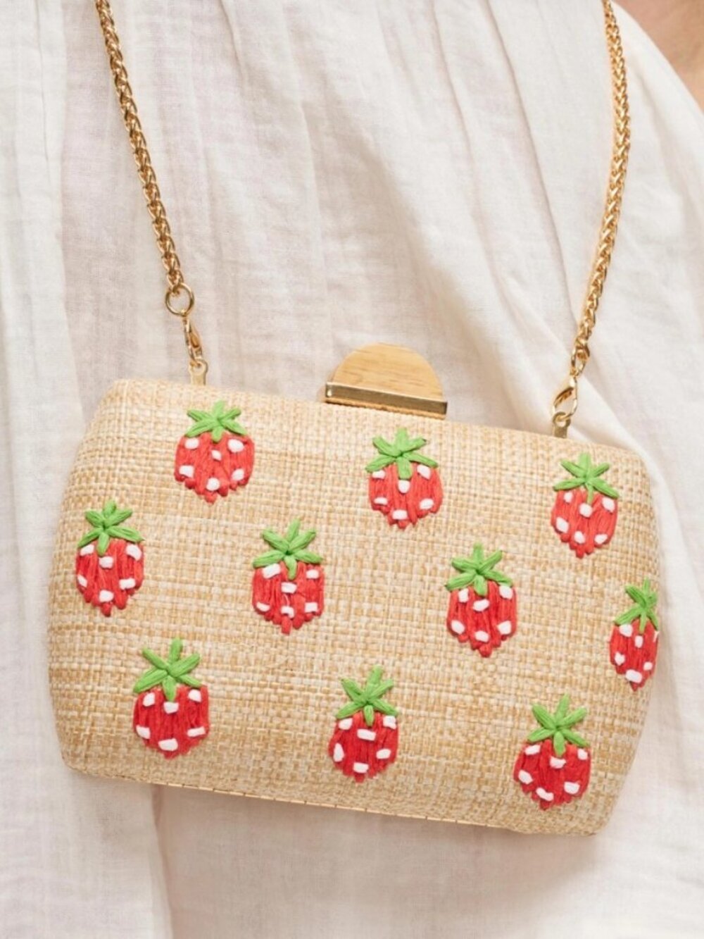 Urban Expressions Pebbles Strawberry mini Crossbody bag