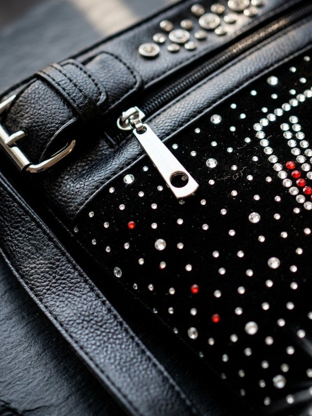 Rhinestone Wine Glass Crossbody
