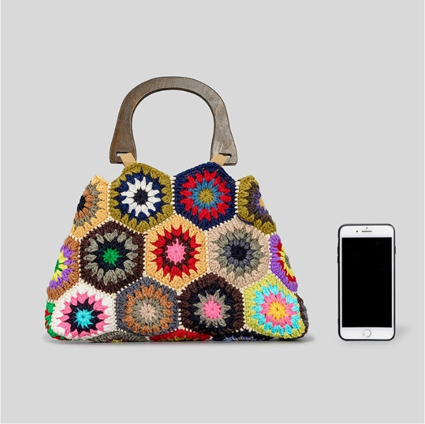 The Grannie crochet Bag, almost like grandma made it