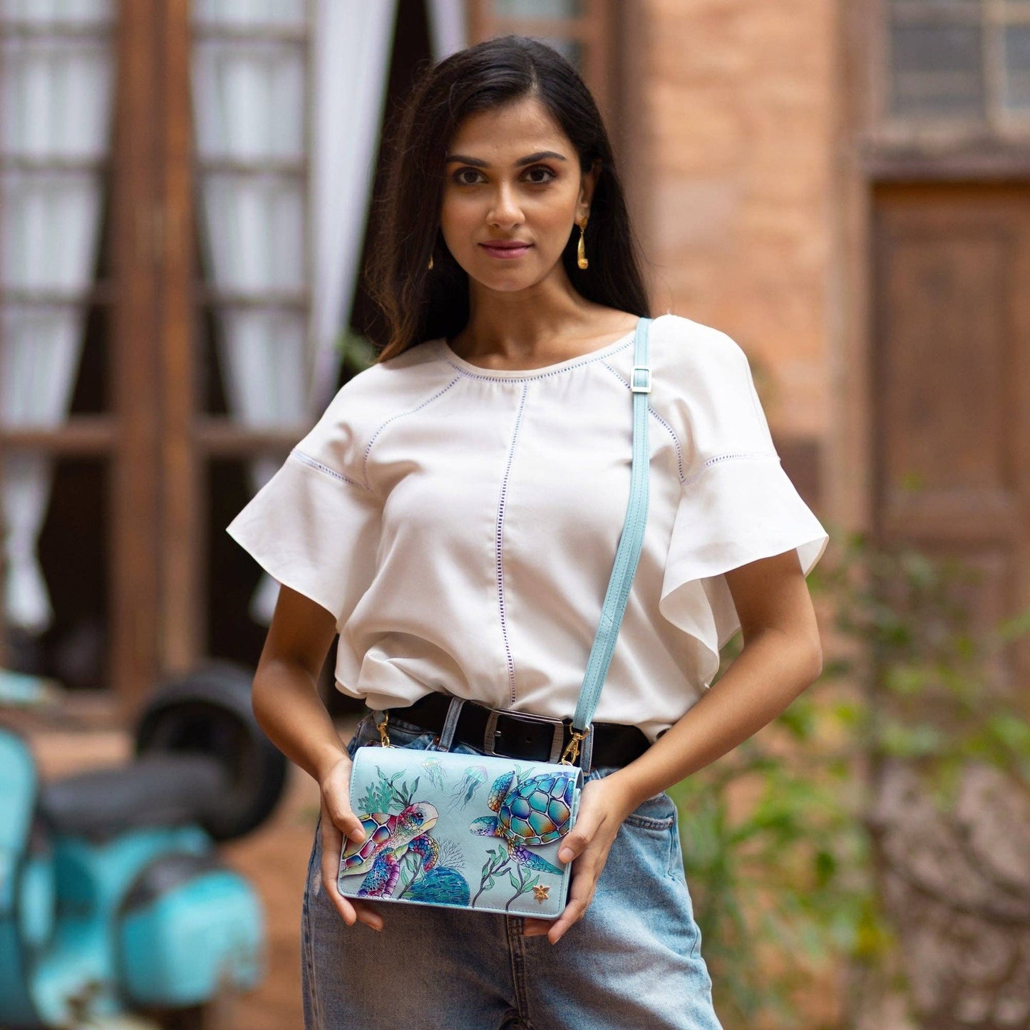 Anuschka 4 in 1 Organizer Crossbody - 711 with sea turtles