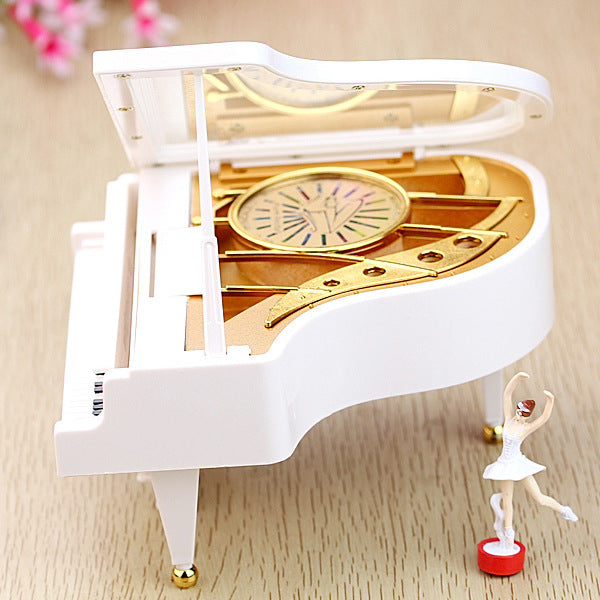Dancing piano music box