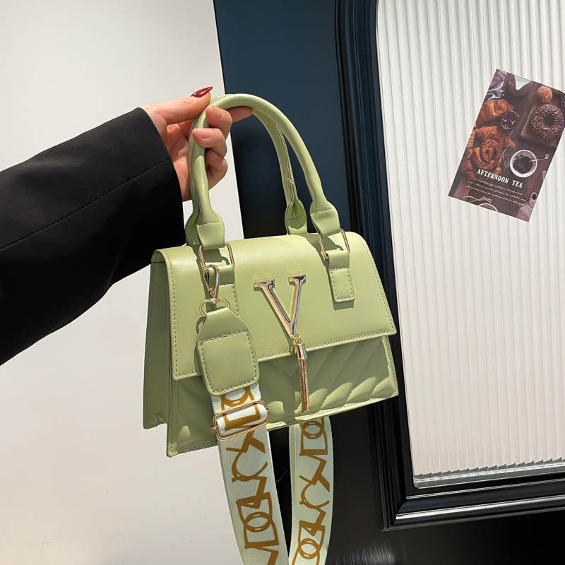 Womens Fashion Solid-Color Tassel Crossbody Bag