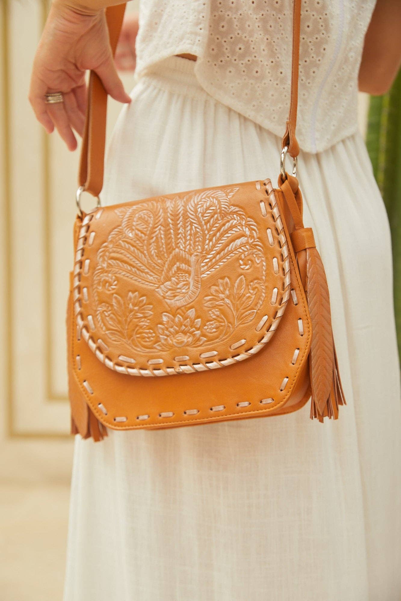 Lyrebird Love Bag Antique Tan/Silver