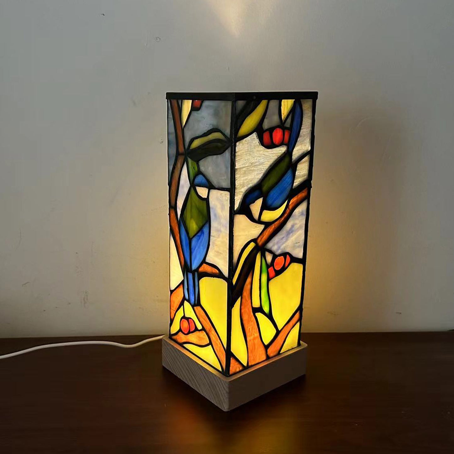 Colorful Stained-glass Bird And Duck Pattern Night Lamp A Cozy Decorative Light