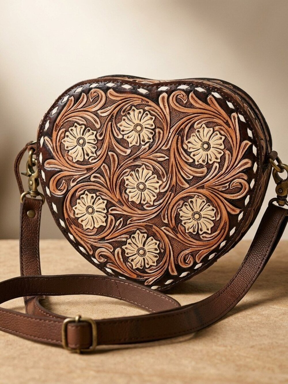 American Darling Western Floral Heart Crossbody Canteen Bag