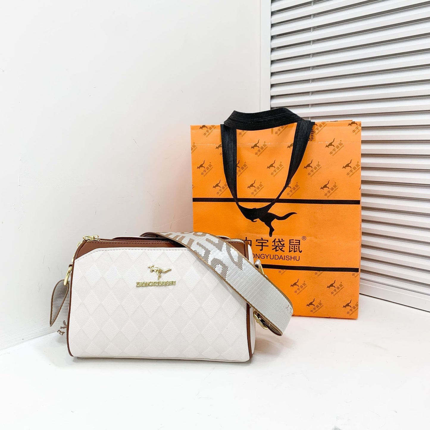 The Kangaroo  Messenger Bag with guitar style strap