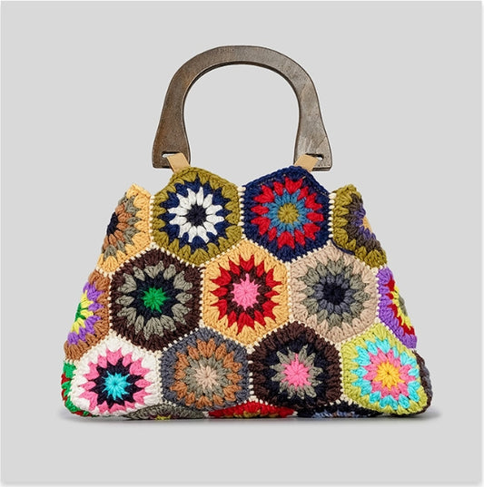 The Grannie crochet Bag, almost like grandma made it
