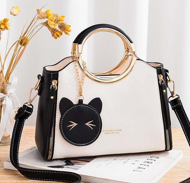 The lucky cat  Women's Single Shoulder Leaning Handbag