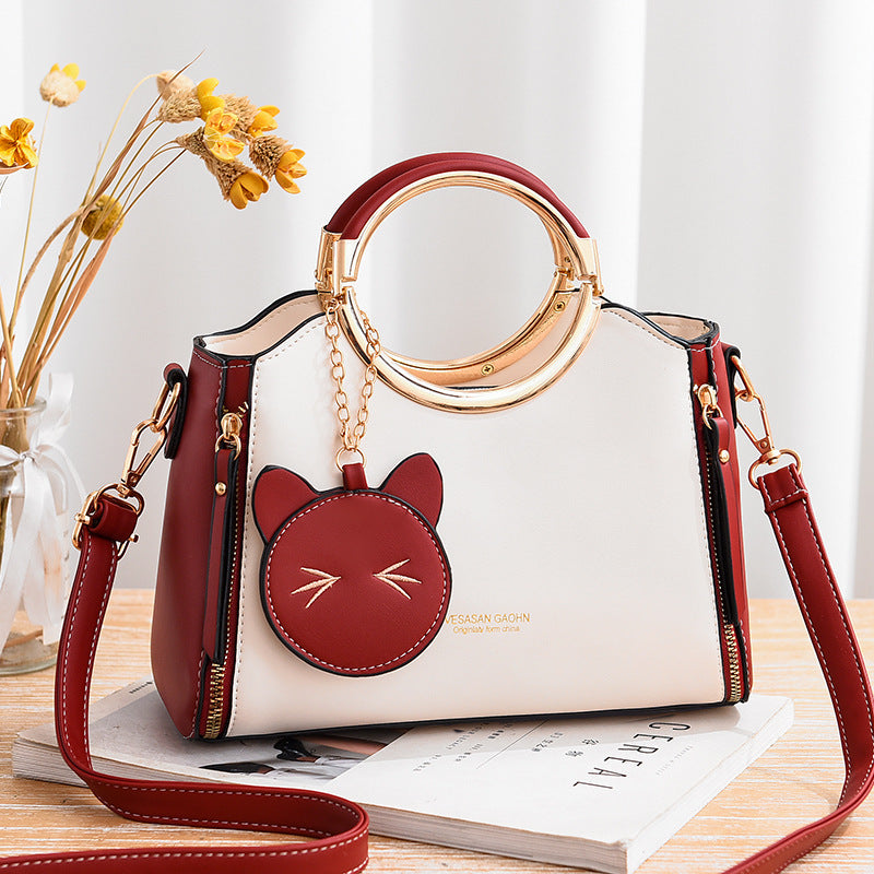 The lucky cat  Women's Single Shoulder Leaning Handbag