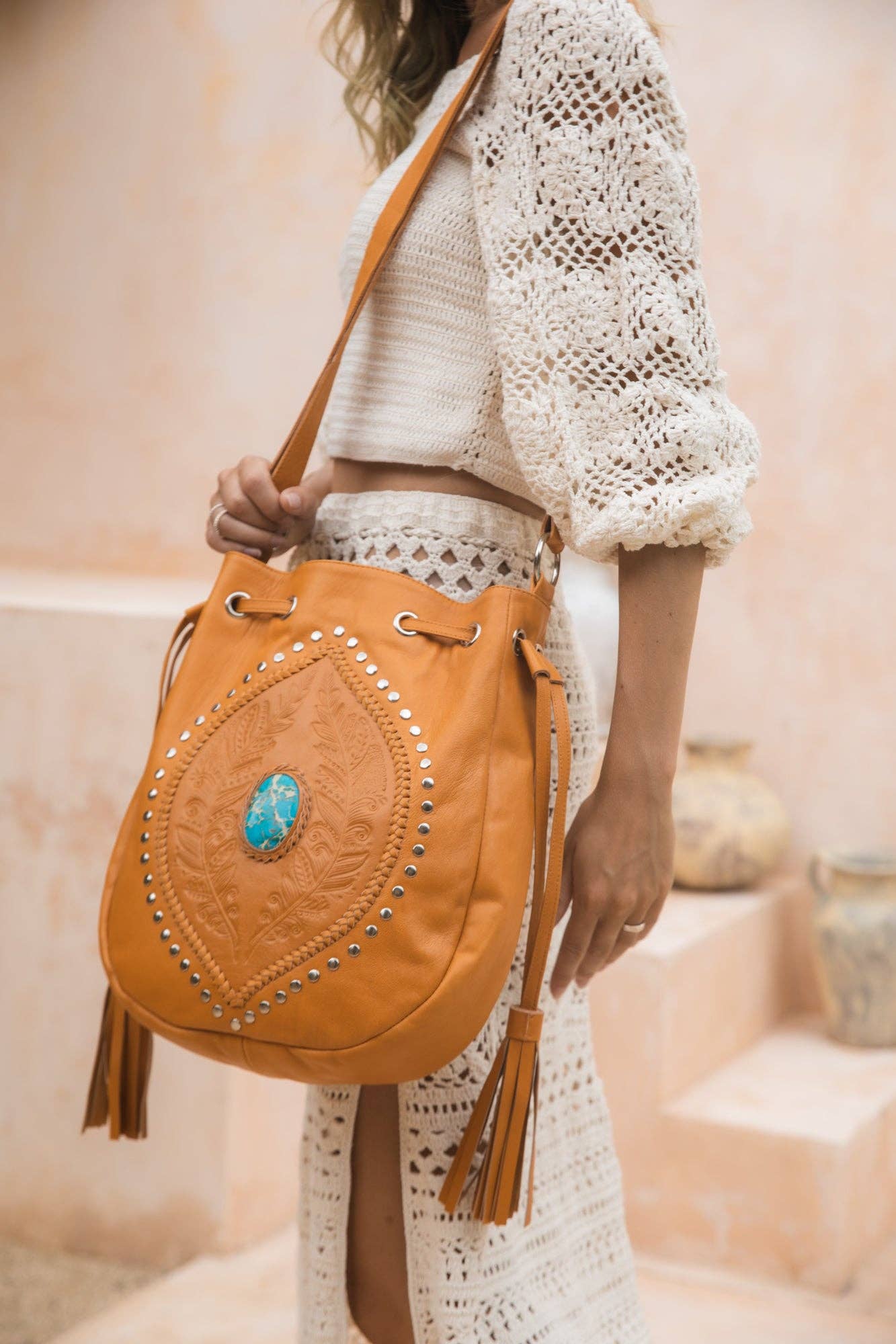 Hiawatha Pouch Bag Antique Tan