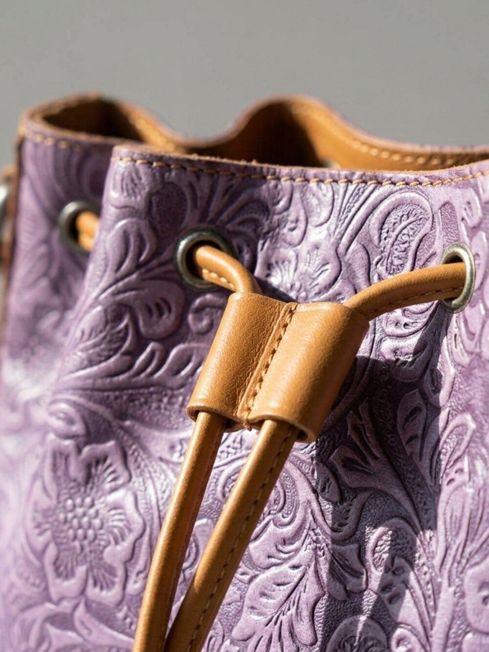 Lilac Storyweave Crossbody Bloom Embossed Leather Bucket Bag in Mystic Lilac
