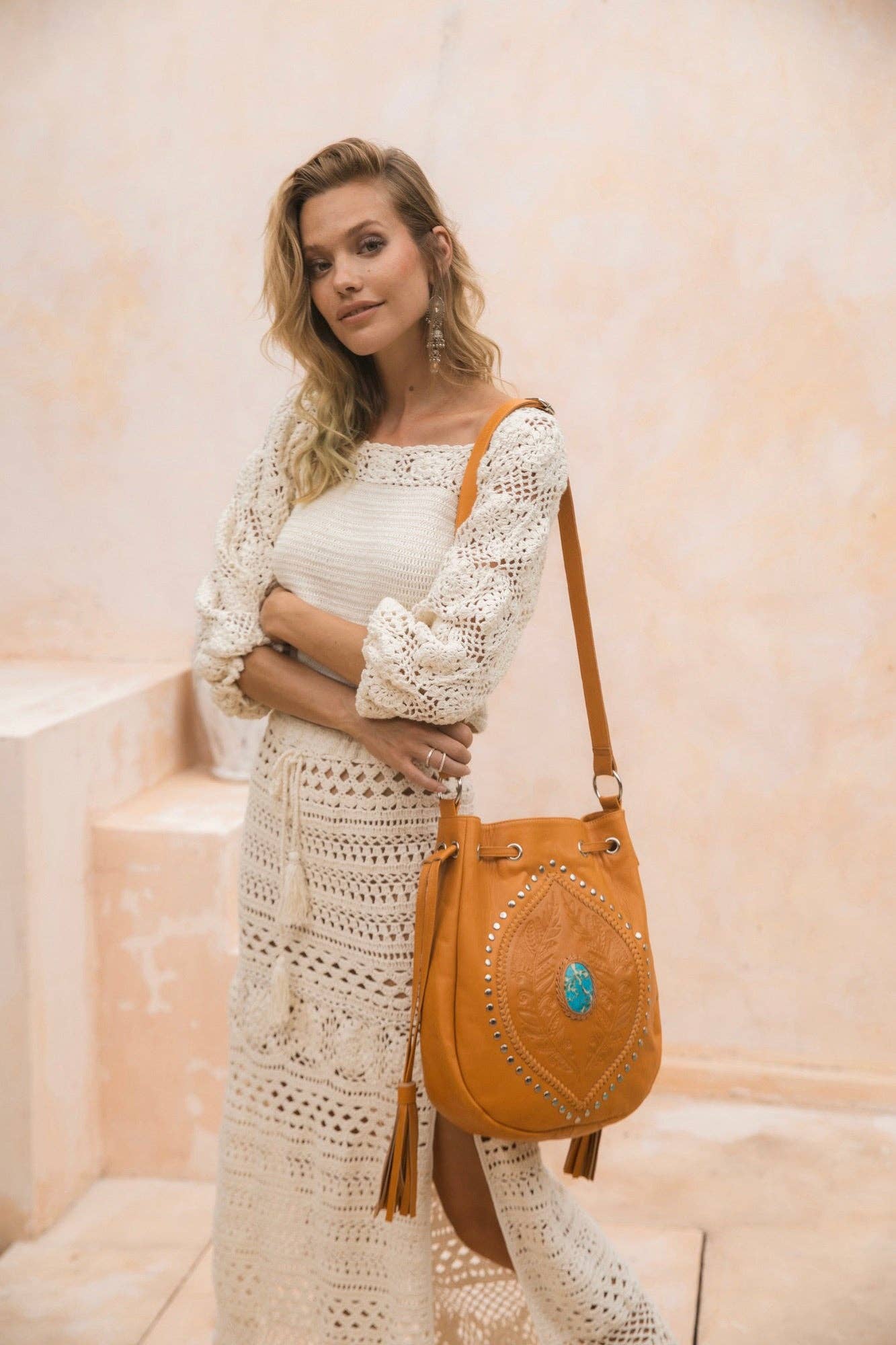 Hiawatha Pouch Bag Antique Tan