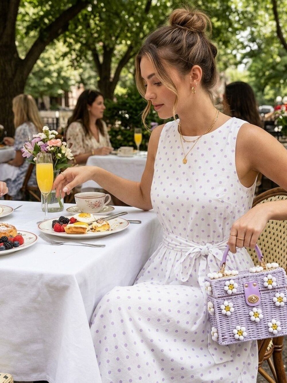 Hazy Lavender Wicker Bucket Daisy Flower Purse