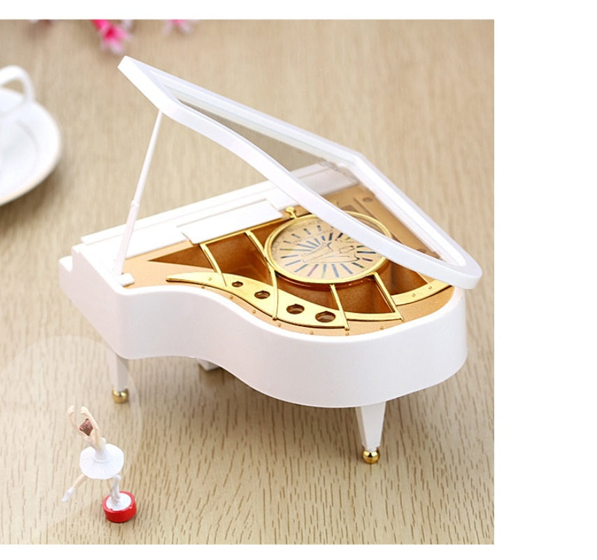 Dancing piano music box