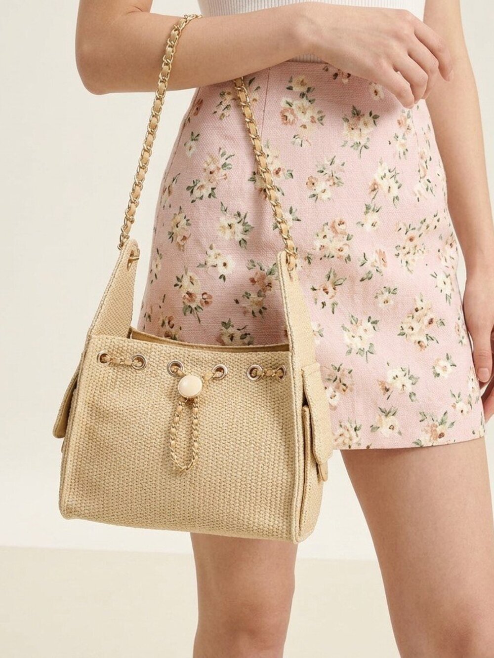 Urban Expressions Paisely Sholder bag-Woven