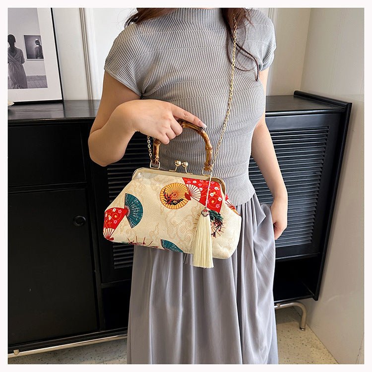 The Red -crowned Crane Retro inspired kisslock Style Embroidered Clutch Bag