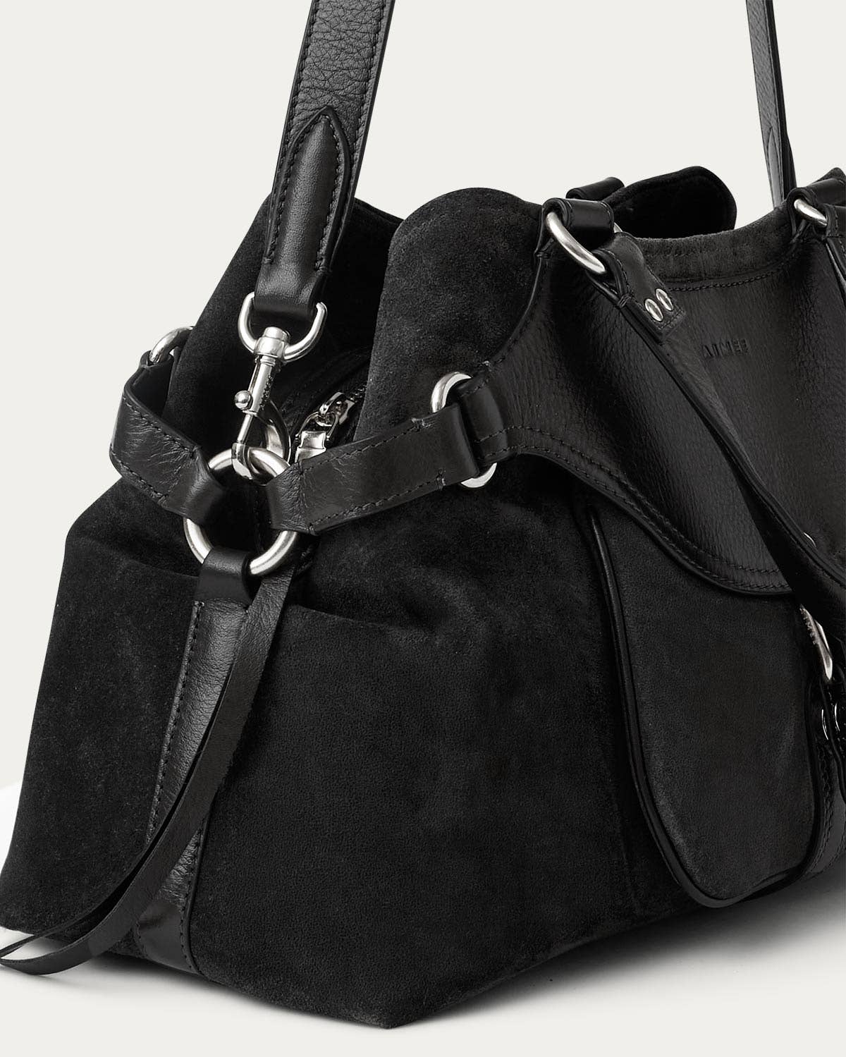 Dash Satchel