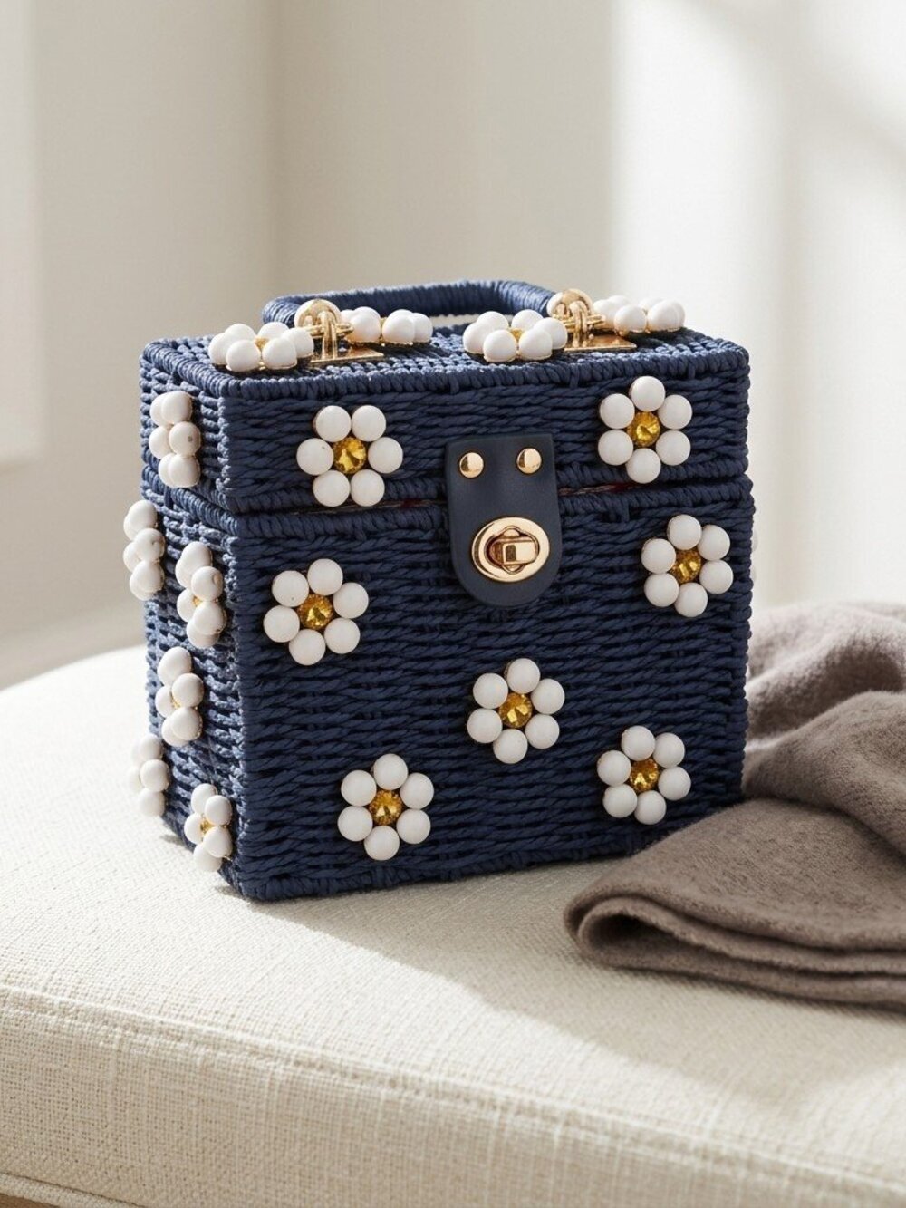 Midnight in the Hamptons Wicker Bucket Daisy Flower Purse