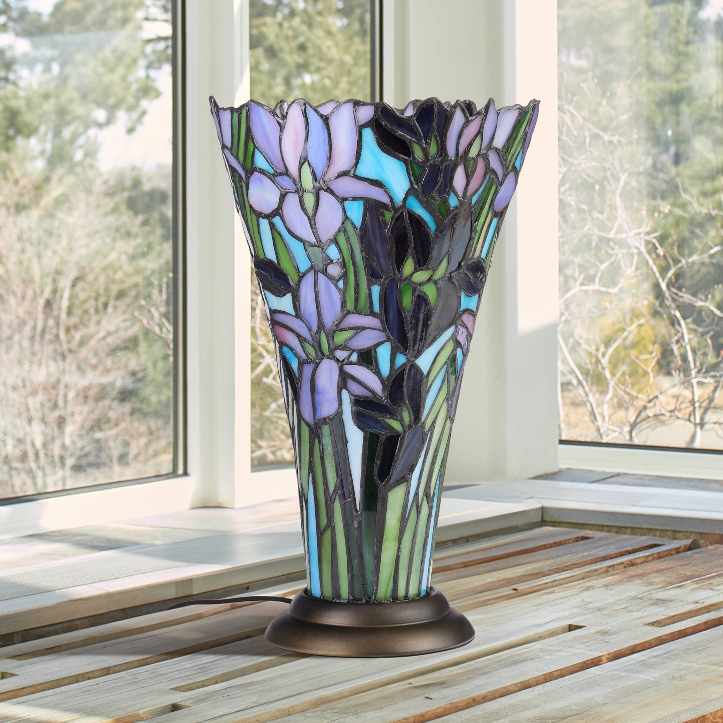 13.5"H Tiffany-Style Floral Vase Stained Glass Table Lamp