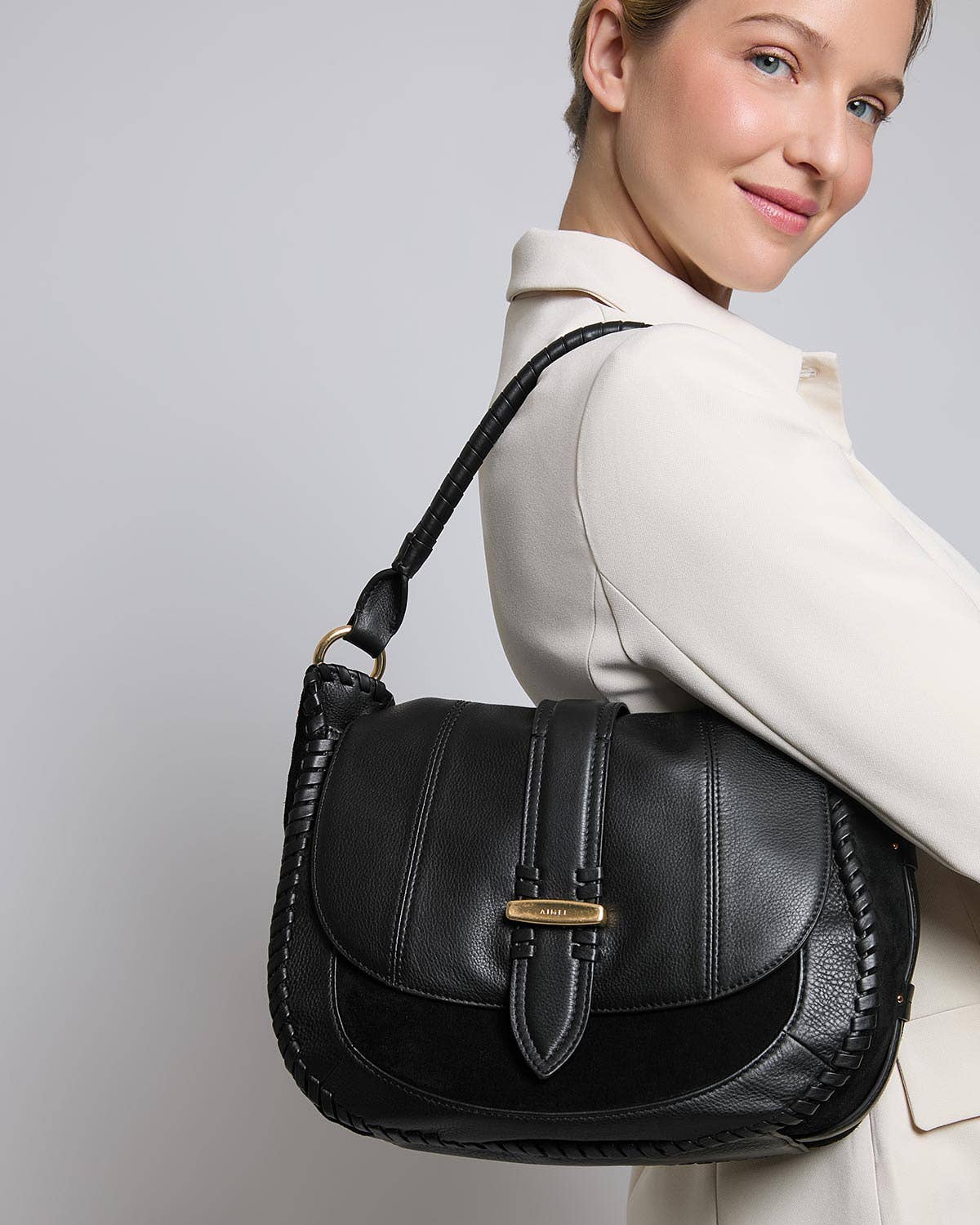 Willow Convertible Shoulder