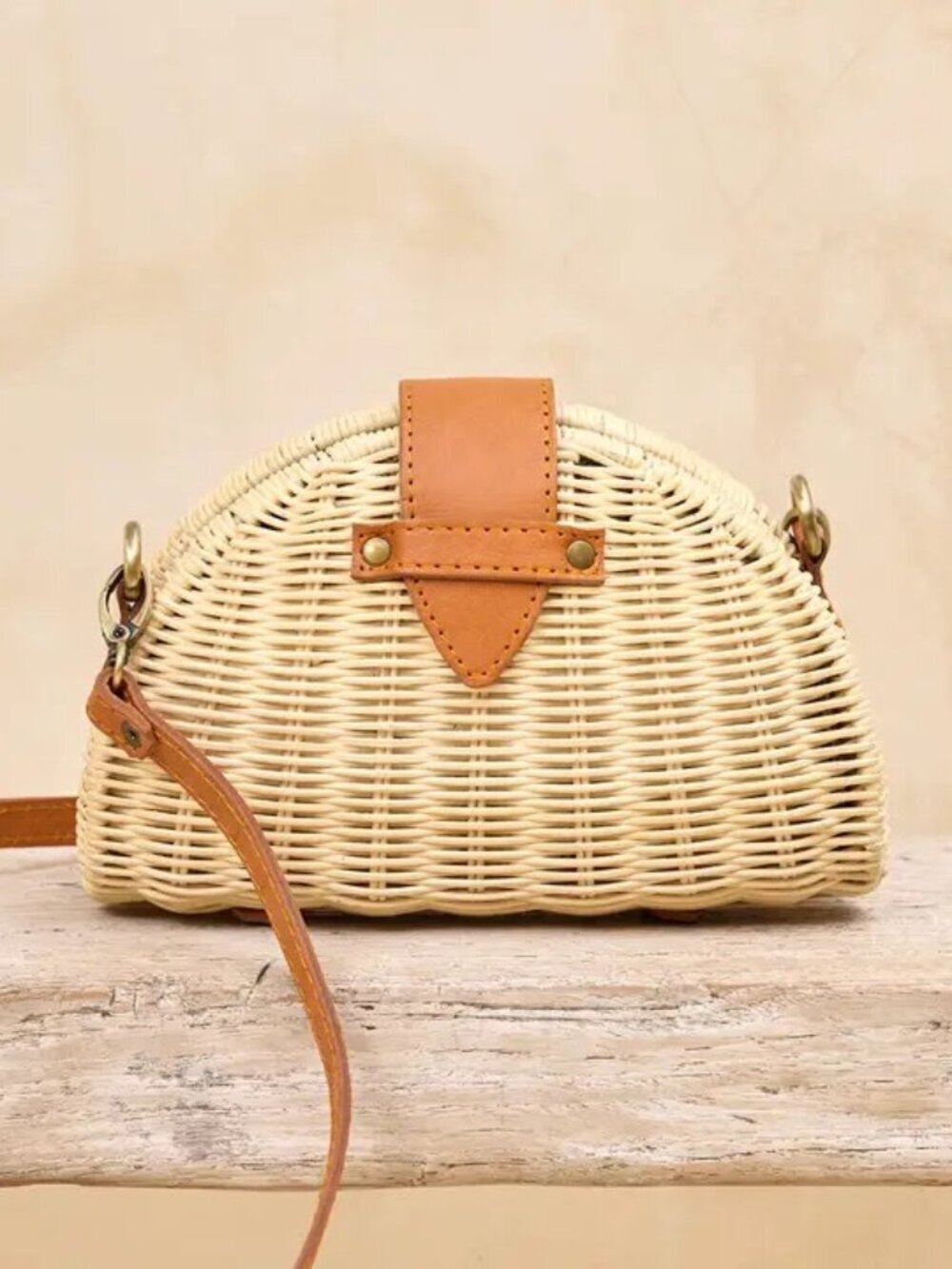 Rattan Crossbody Clamshell Clutch with leather accents and strap