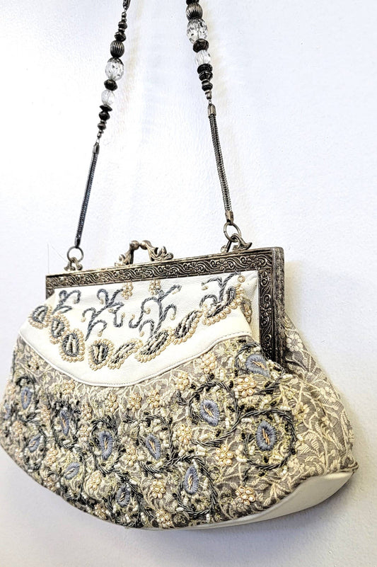 VINTAGE GREY TAPESTERY BAG