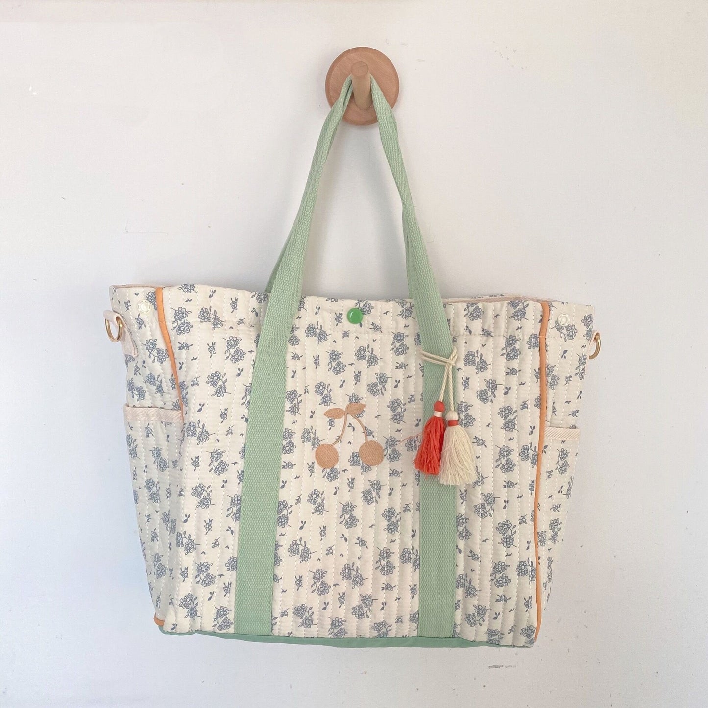 The Carryall shoulder bag